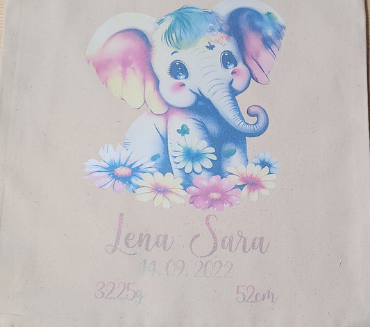 Geburtskissen mit Namen, Geburtstag, Gewicht, Wunschmotiv 40x40cm aus Bio-Baumwolle